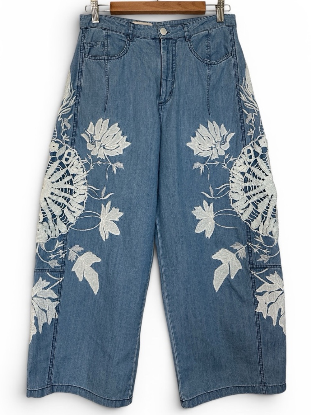 Anthropologie Pilcro Kenna Mid-Rise Heritage Barrel Jeans: Embroidered Edition - Picture 5 of 14